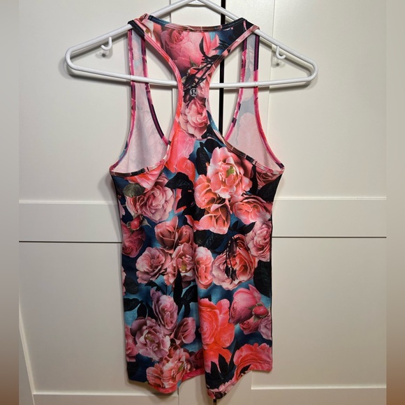 Lululemon Cool Racerback - Picture 9 of 9